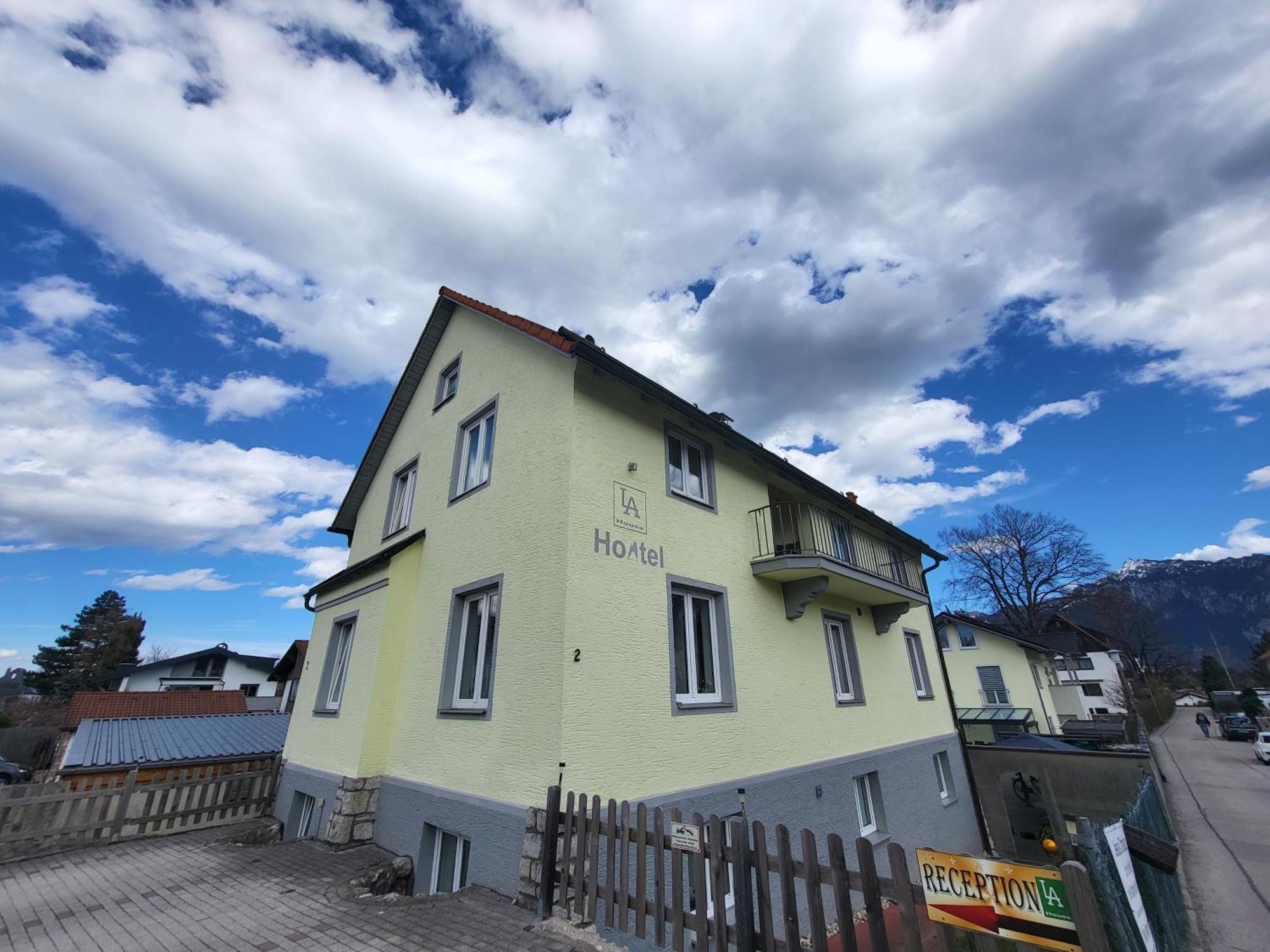 House La Neuschwanstein Blick - Budget Hotel Füssen